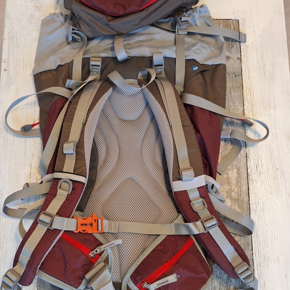 Adventure 50L Backpack - Brown and Red - Picture 2 of 3